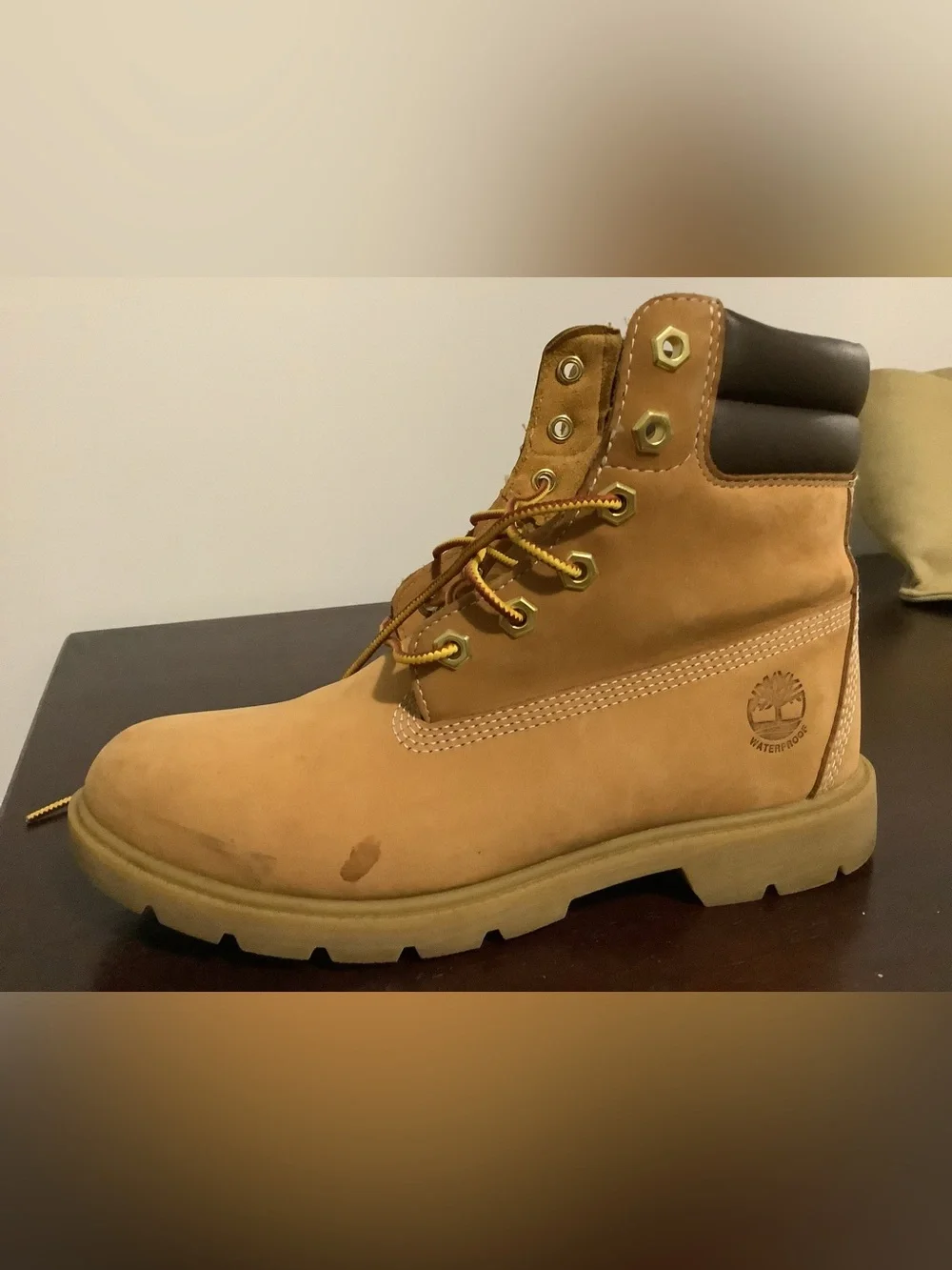 Men's Timberland Wheat Work Boots with Padded Collar size 7.5
